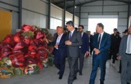 پارێزگارێ دهۆکێ  ژنێزیک هایدارى  بوو ل سەر وان هاریکاریێن بو لێقەومیێن بیڤەلەرزا وەلاتێن  ترکى وسوریێ دهێنە کومکرن و هنارتن
