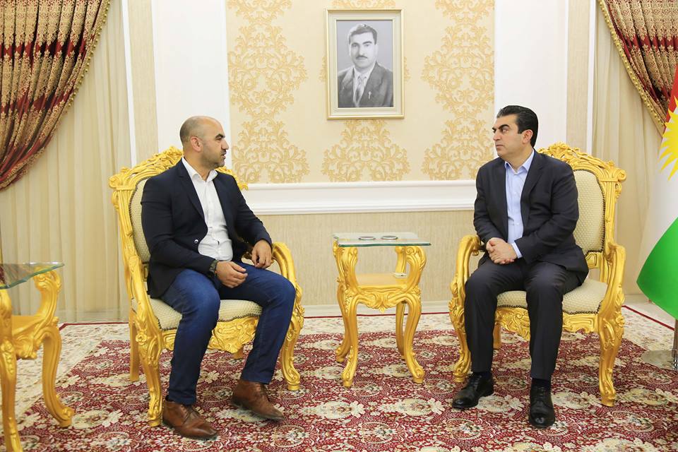 پارێزگهرێ دهۆكێ و شاندهكێ هولهندی رهوشا ئاواران گهنگهشهكر