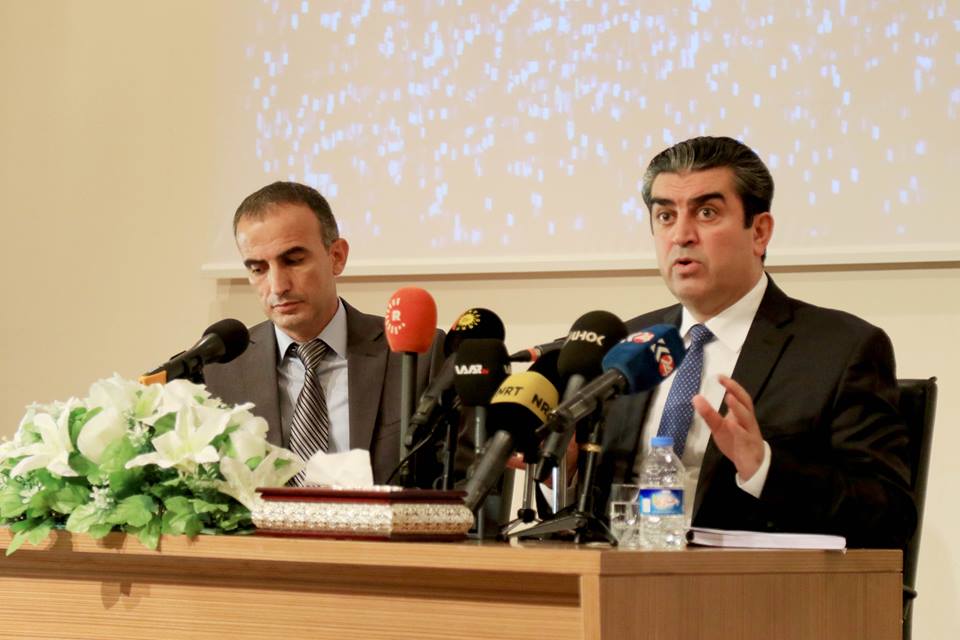 پارێزگه‌رێ‌ دهوكێ‌ سمیناره‌ك ل دور ره‌وشا كابینا نوو یا حكومه‌تا عیراقا فیدرال پێشكێشكر