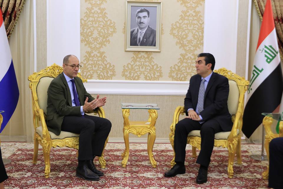 پهیوهندیێن ههرێما كوردستانێ و هولهندا دناڤبهرا پارێزگهرێ دهوكێ وكونسلێ وی وهلاتی هاتنه گهنگهشهكرن