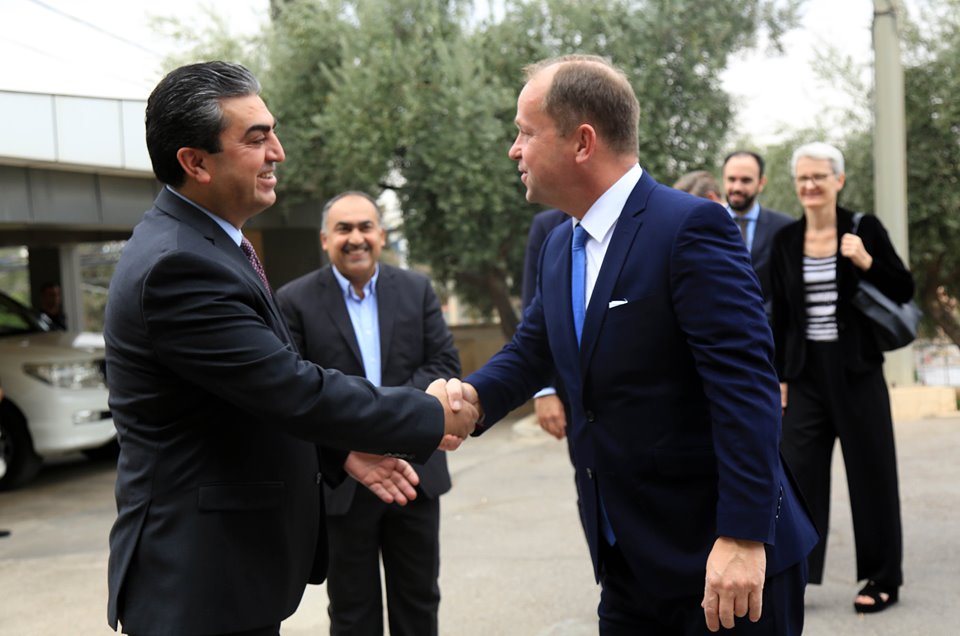 پارێزگهرێ دهوكێ وجێگرێ سهروك وهزیرێن ههرێما نورد راین ل ئهلمانیا رهوشا ئاواره وپهنابهران گهنگهشه كر