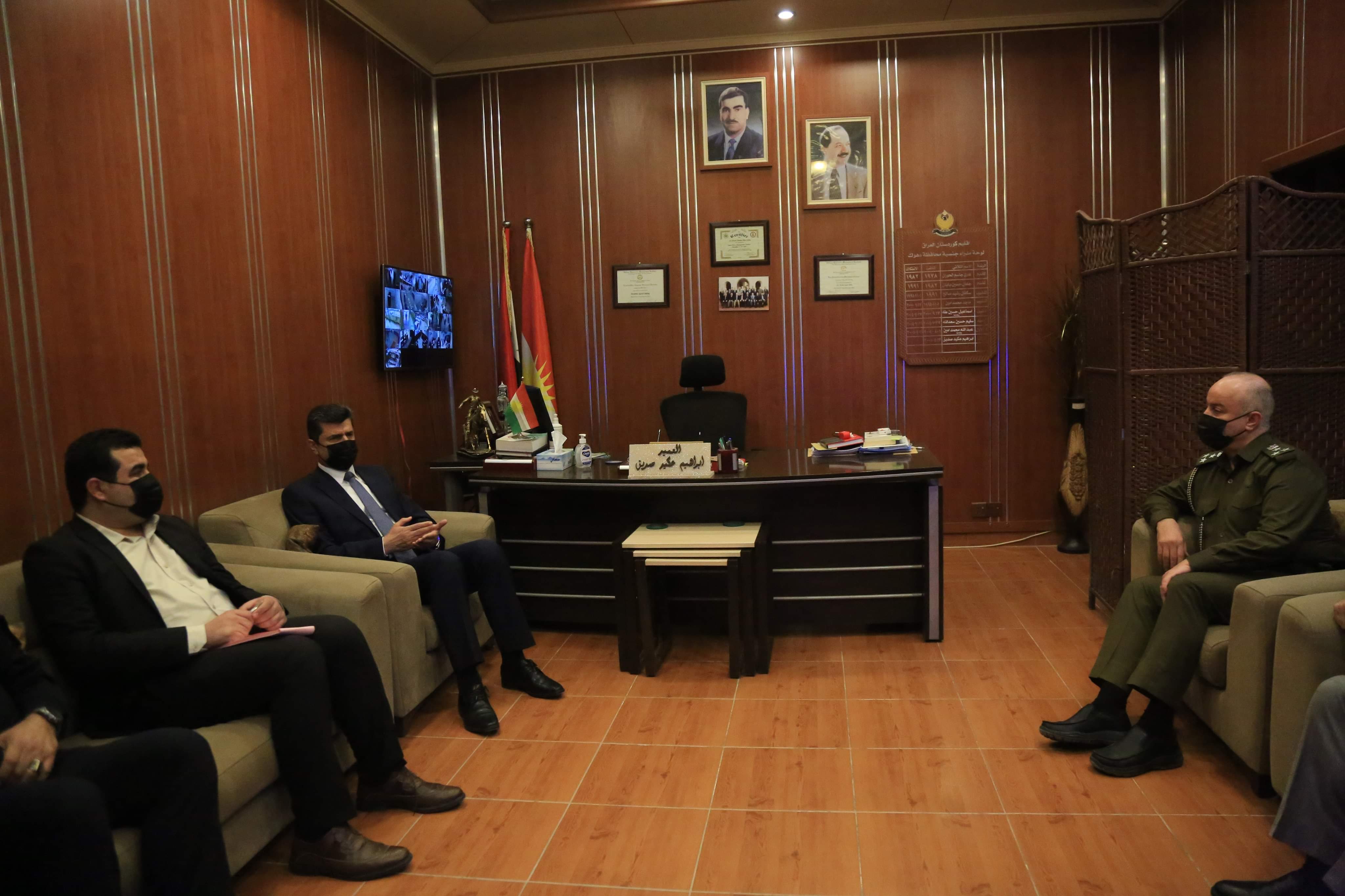پارێزگارێ دهۆکێ سەرەدانا رێڤەبەریا رەگەزنامێ ل پارێزگەها دهۆکێ کر