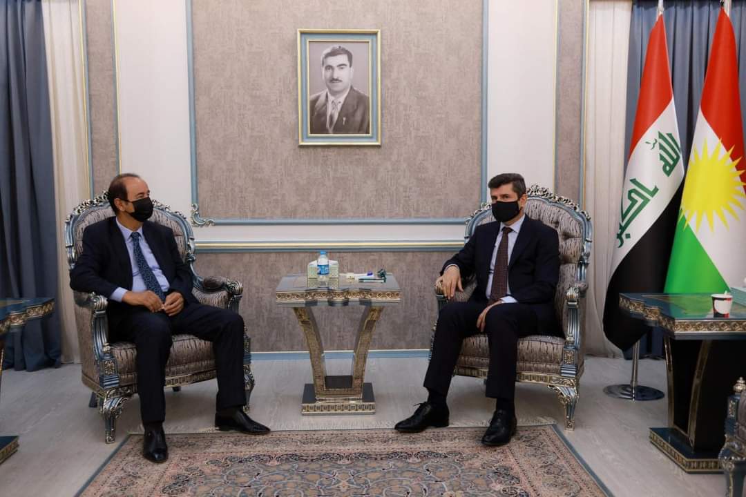 پارێزگارێ دهۆکێ و بەرپرسێ لقێ ئێک یێ پارتی رەوشا خزمەتگۆزاری و خزمەتکرنا هاولاتیان گوتوبێژکر