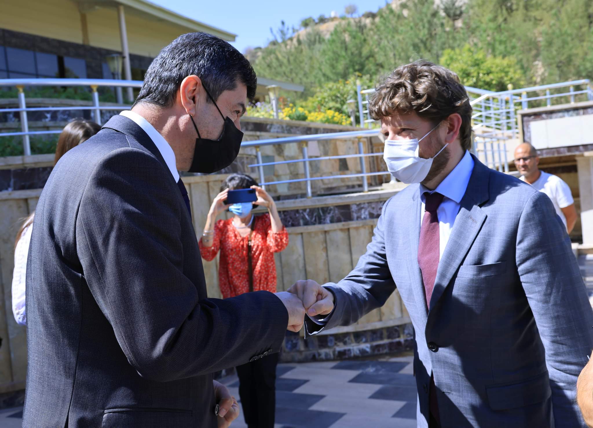 پارێزگارێ دهۆكێ دخوازیت هاریكاریێن حكومهتا فرهنسا یێن مرۆڤایهتى بۆ ئاواره وپهنابهران پتر لێ بهێن